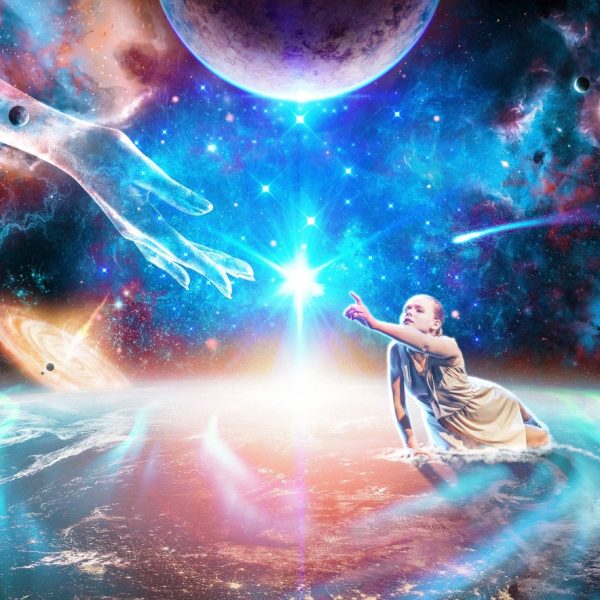 1686056642_gagaru-club-p-kosmicheskii-chelovek-59