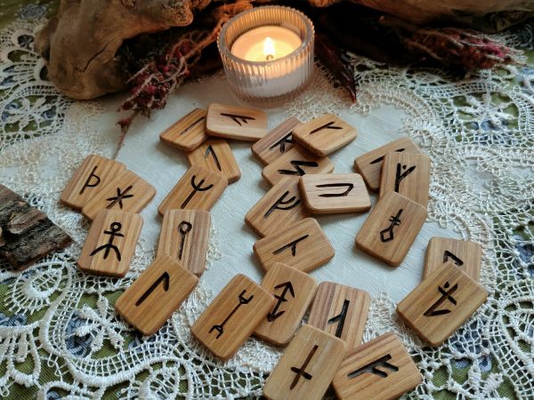 d50e2e03c6e49bbf525c61f1f77z--fen-shuj-i-ezoterika-islandskie-runy-iz-yasenya-futark-gadaln